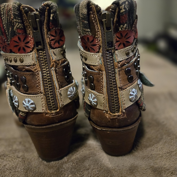 Cotral Bohemian Brown Ankle Boots - Picture 6 of 16